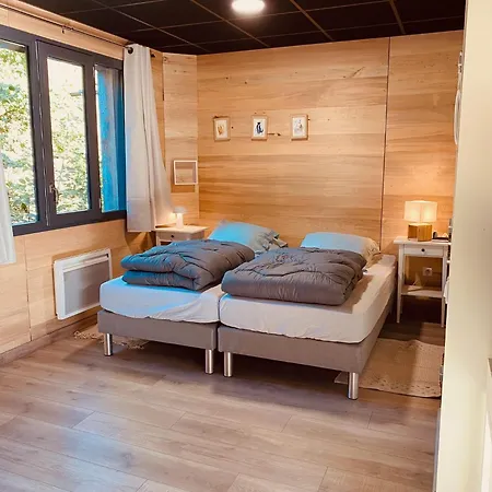 Holiday home Et Yourte Le Tucaou Avec Bains Nordiques