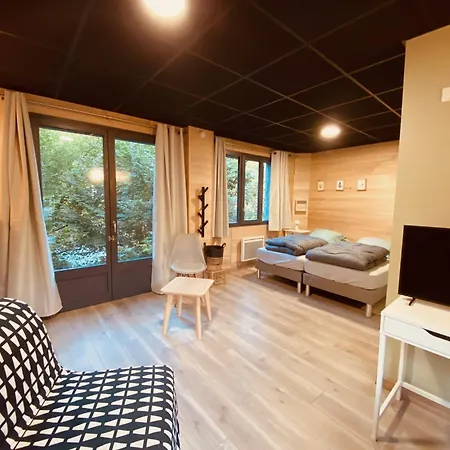 Et Yourte Le Tucaou Avec Bains Nordiques Tatil Evi Camous