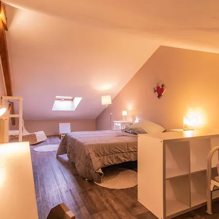 Et Yourte Le Tucaou Avec Bains Nordiques Holiday home