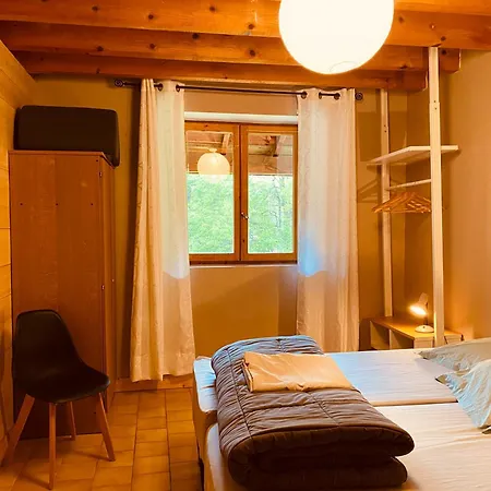 Holiday home Et Yourte Le Tucaou Avec Bains Nordiques *