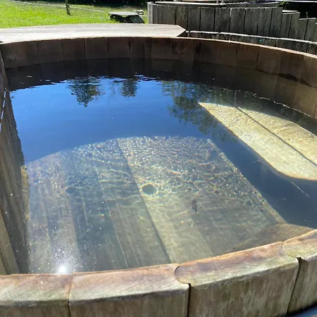 Et Yourte Le Tucaou Avec Bains Nordiques Holiday home *