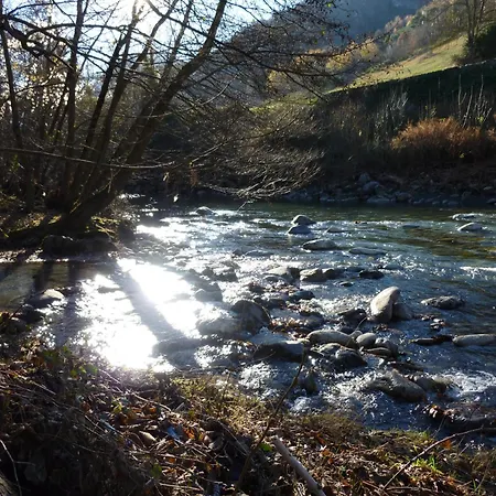 別荘 Et Yourte Le Tucaou Avec Bains Nordiques Camous