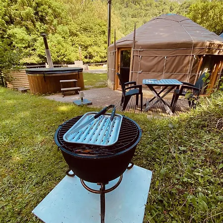 別荘 Et Yourte Le Tucaou Avec Bains Nordiques